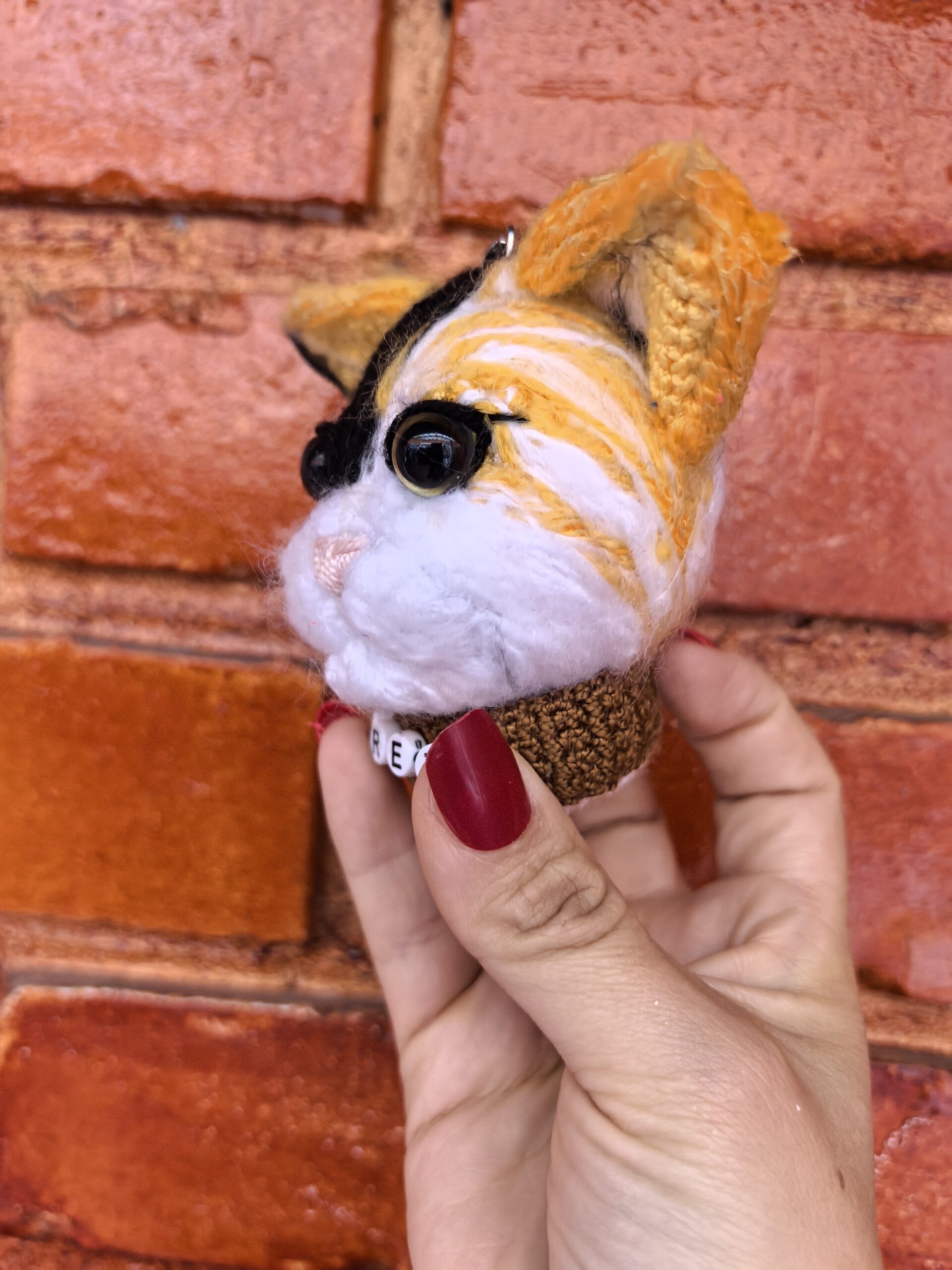 Llavero amigurumi cabeza de gato personalizado con pelusa - Image 4