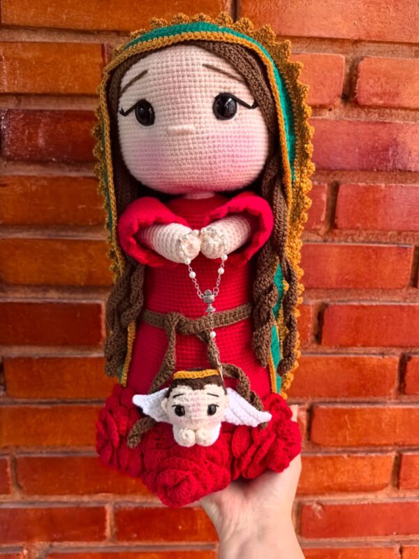 Virgen Guadalupe tejida 30 CM